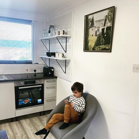 Studio Flat Apartment Largs Bagian luar foto